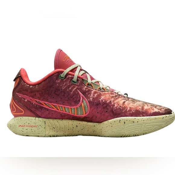 Nike Lebron XXI Men's Basketball Shoes (FN0708-800) - Picture 8 of 8